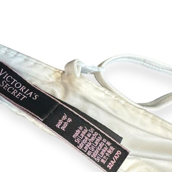 VICTORIA’S SECRET Women’s Very Sexy Ivory White Push-Up Bra Size 32A - Picture 3 of 5